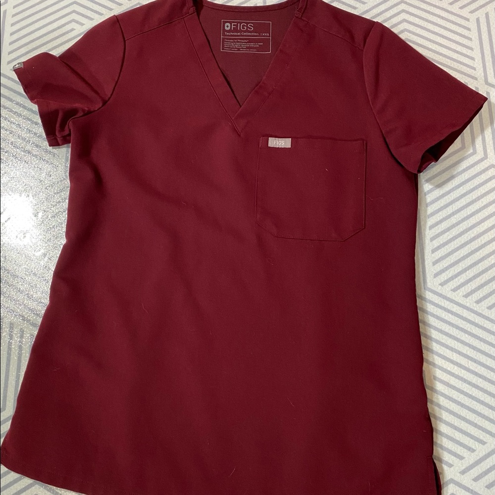 Figs Scrubs.. Burgundy Top Catrina One Pocket XXS.. Bottoms Zamora Jogger XXSP